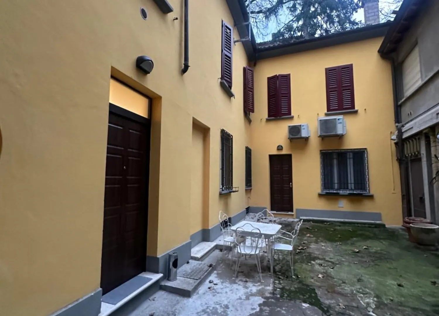 Residenza Pezzani Hotel Parma 0*,